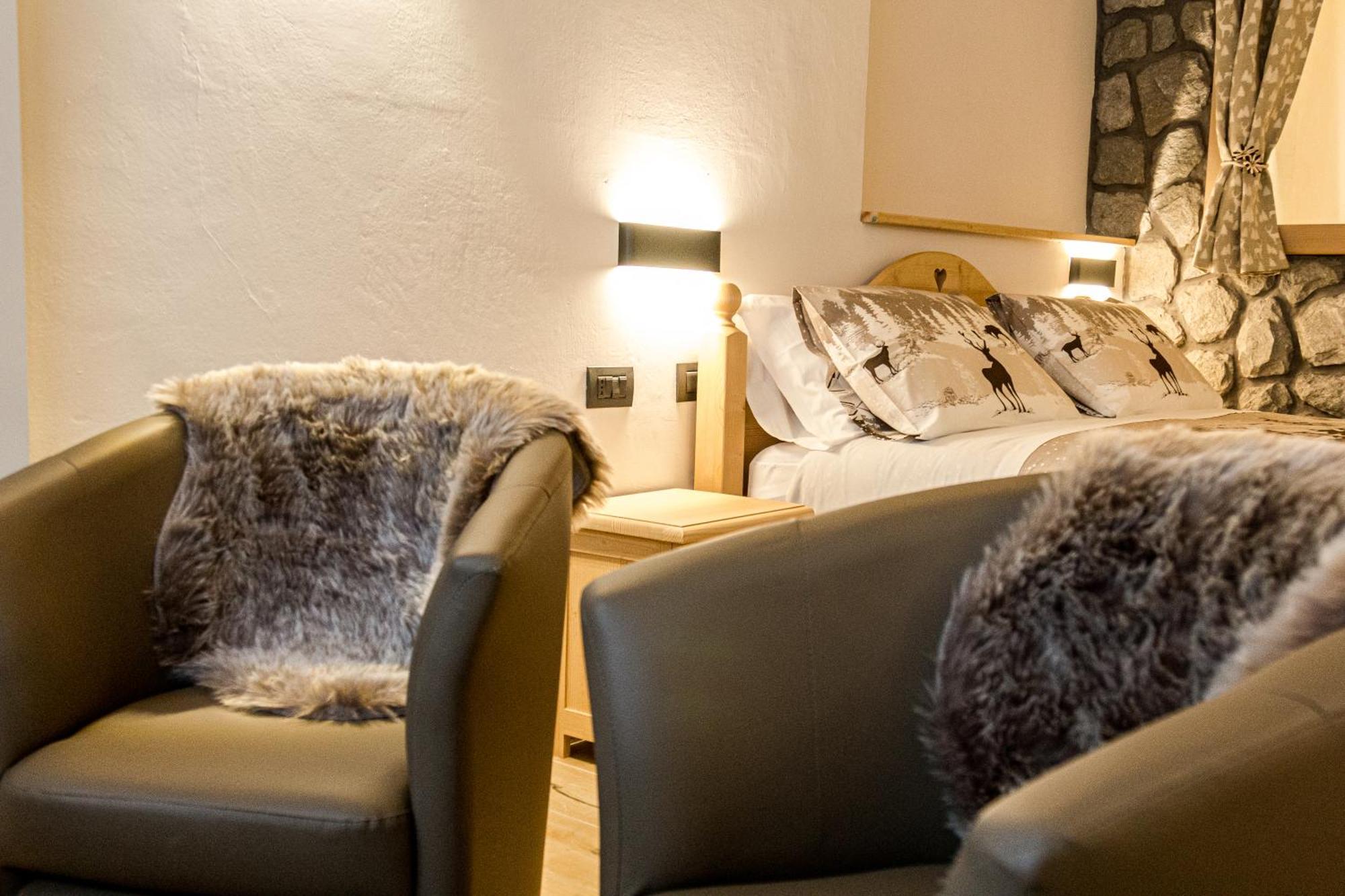 קלאבייר Hotel Al Foiron מראה חיצוני תמונה